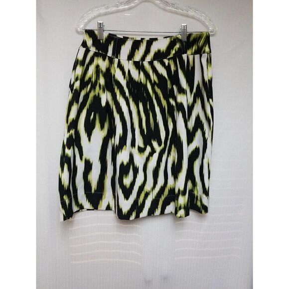 Women's Worthington Multicolor Green white & Black Pleated Skirt Size 6 - Picture 3 of 5